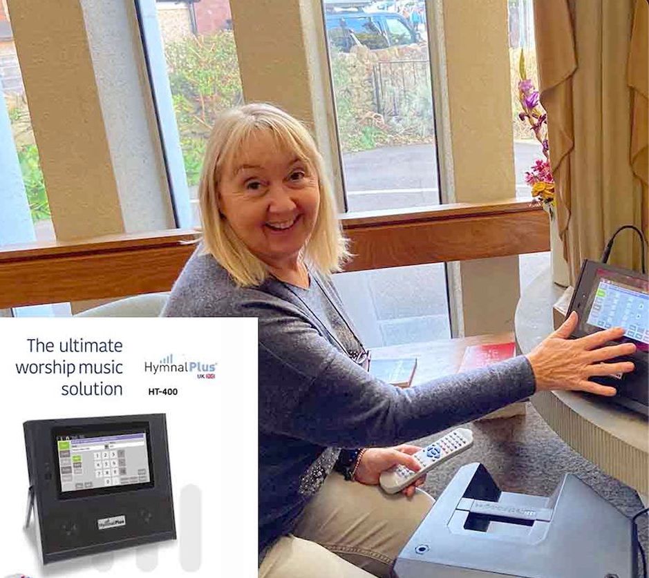 Digital Hymnal in Church Setting